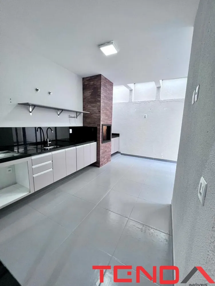 Casa, 3 quartos, 110 m² - Foto 1