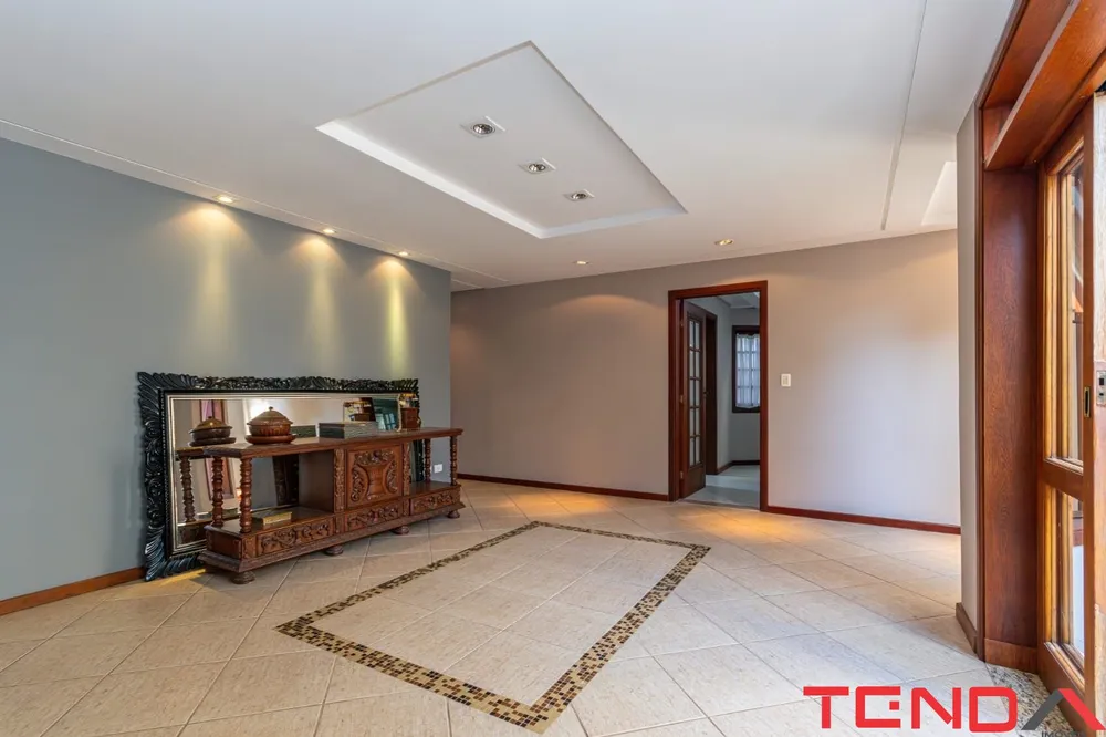 Casa, 4 quartos, 663 m² - Foto 3