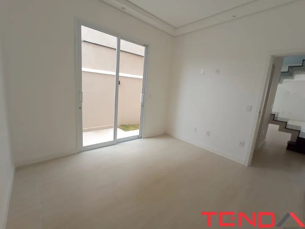 Casa, 2 quartos, 251 m² - Foto 4