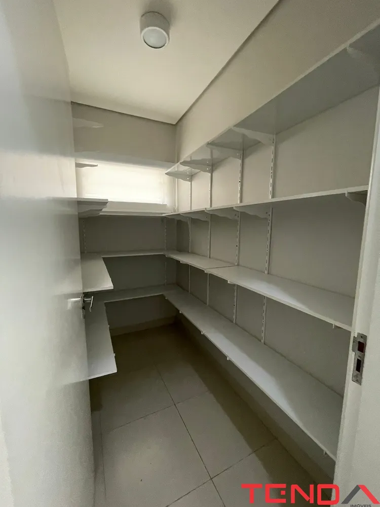 Casa, 3 quartos, 271 m² - Foto 5