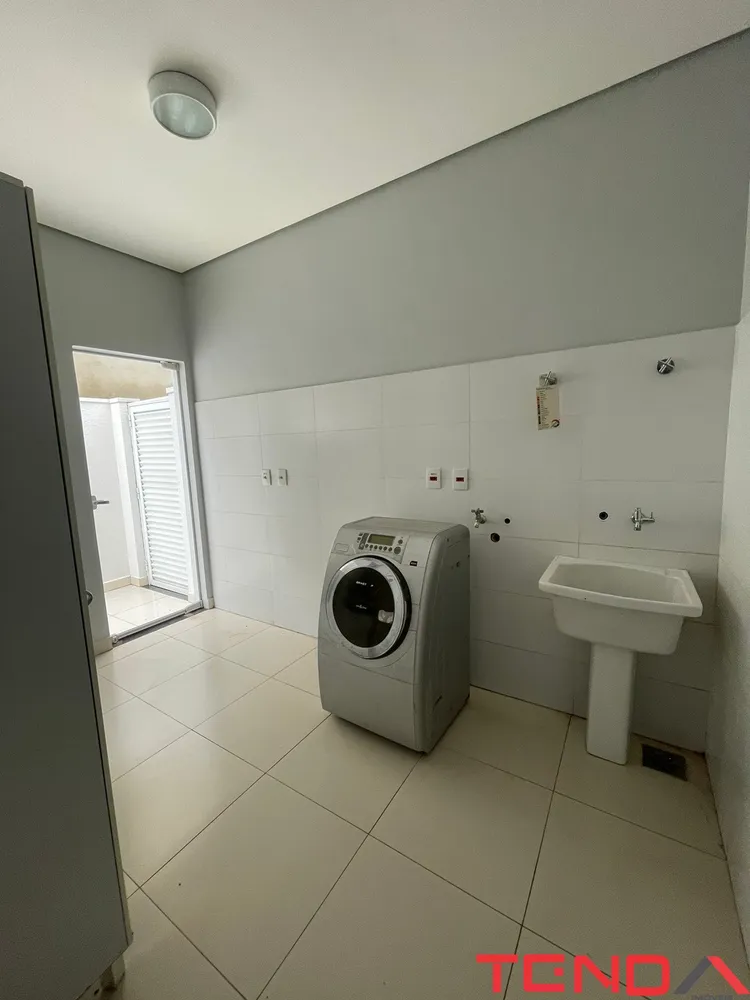 Casa, 3 quartos, 271 m² - Foto 14