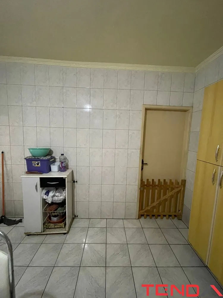 Casa, 3 quartos, 221 m² - Foto 9