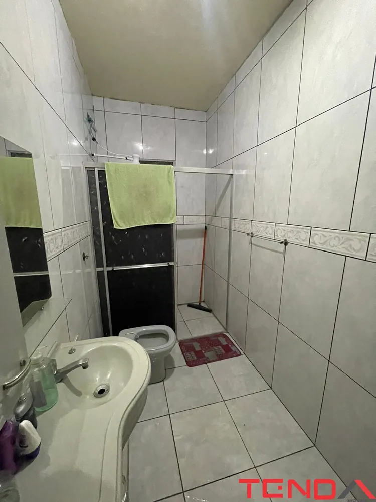 Casa, 3 quartos, 221 m² - Foto 1