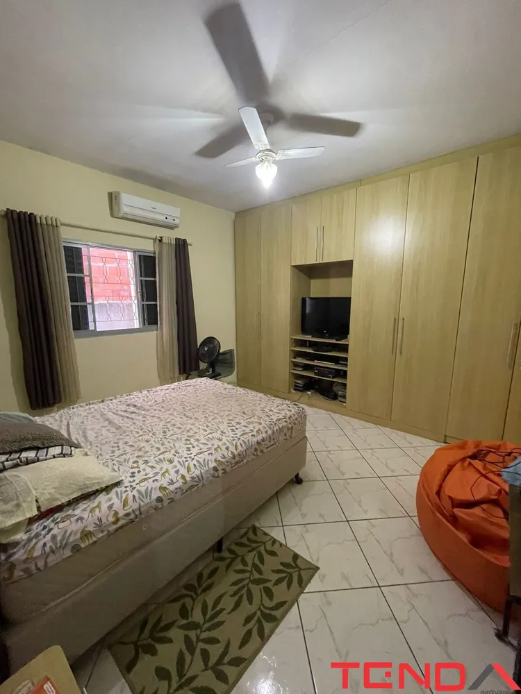 Casa, 3 quartos, 221 m² - Foto 11