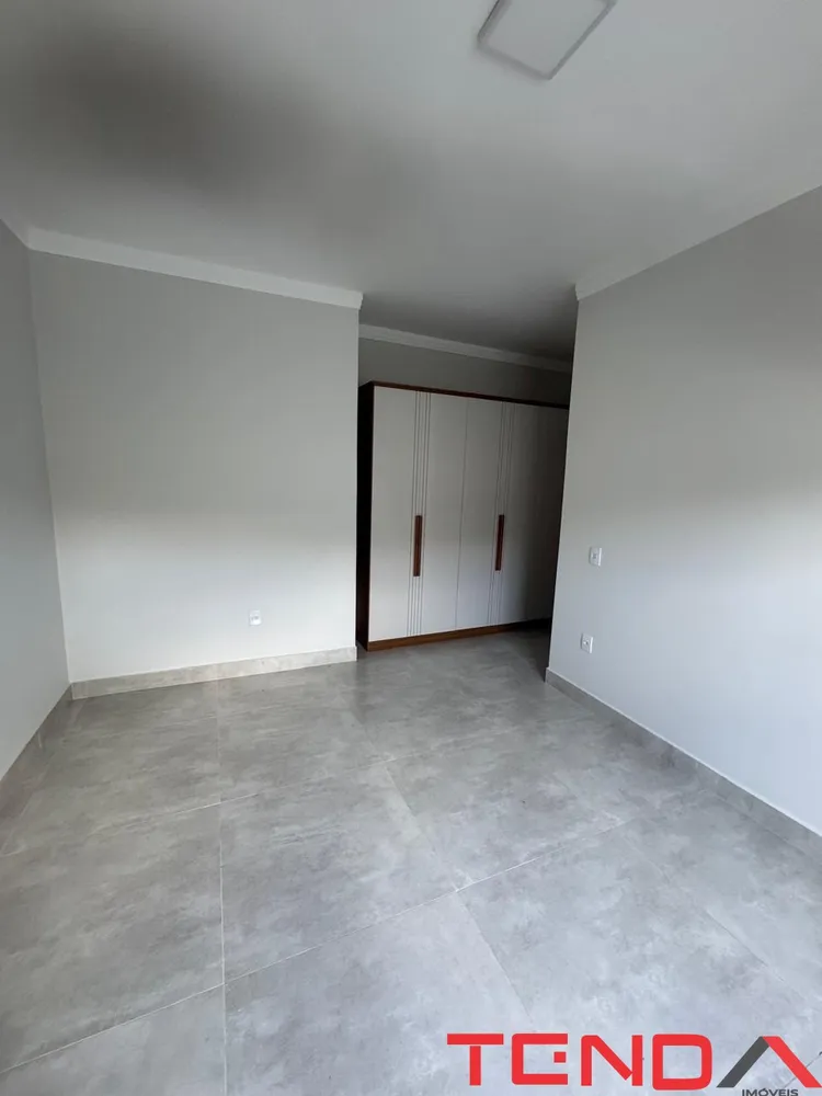 Casa, 3 quartos, 275 m² - Foto 8
