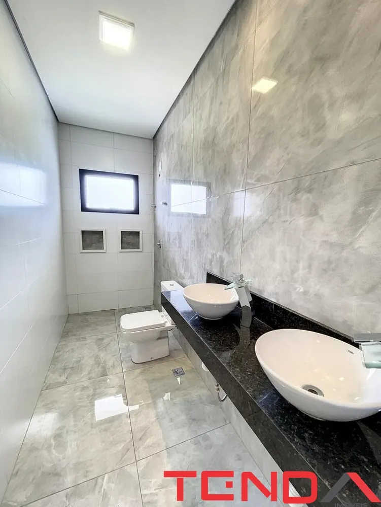 Casa, 3 quartos, 204 m² - Foto 4