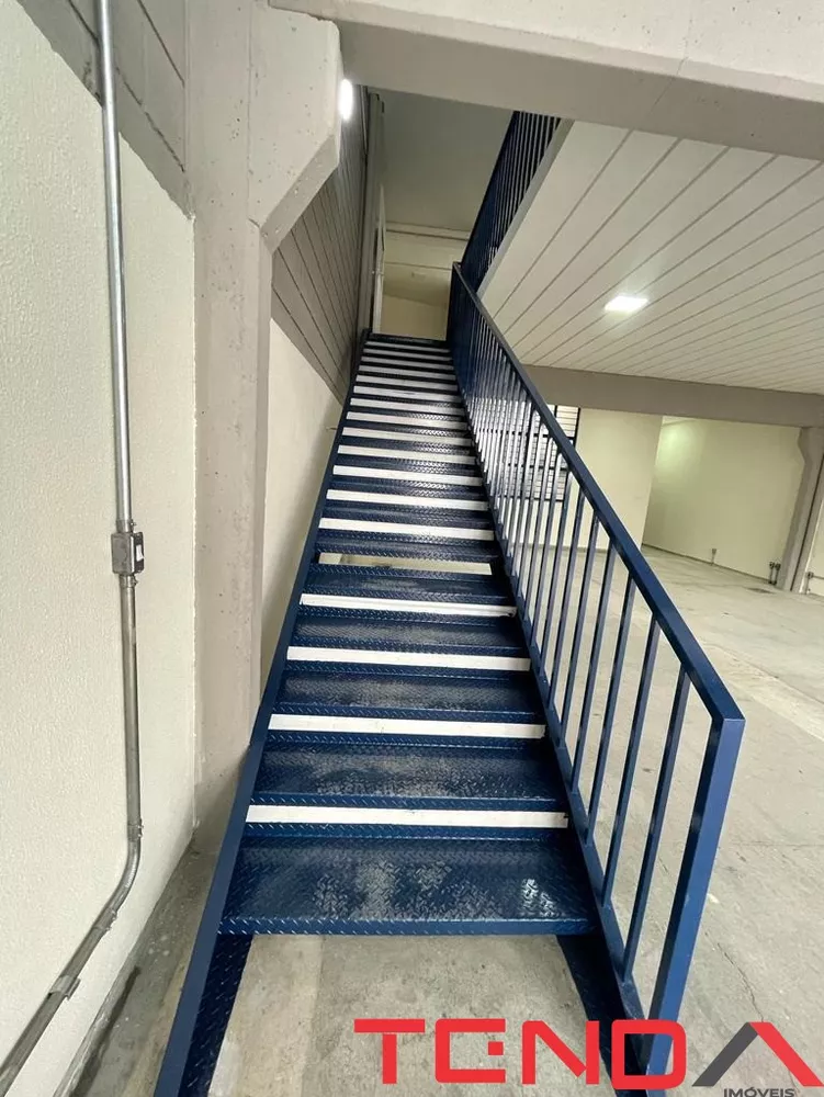 Depósito-Galpão, 240 m² - Foto 2