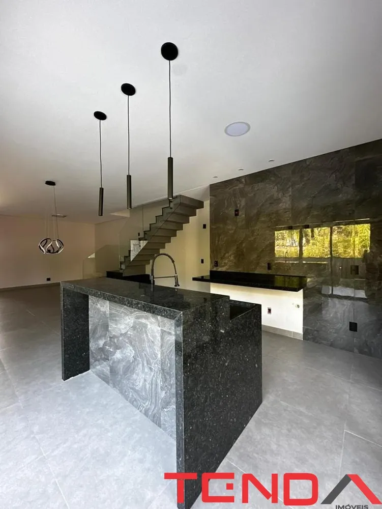 Casa, 3 quartos, 225 m² - Foto 16