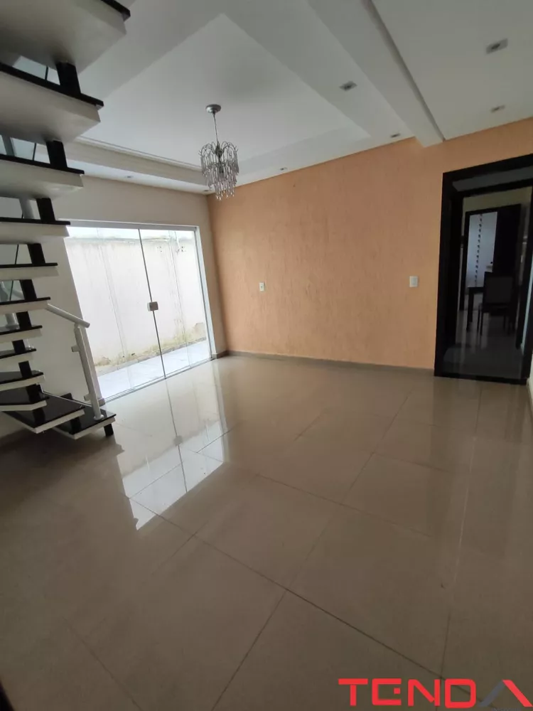 Casa à venda com 3 quartos, 180m² - Foto 8