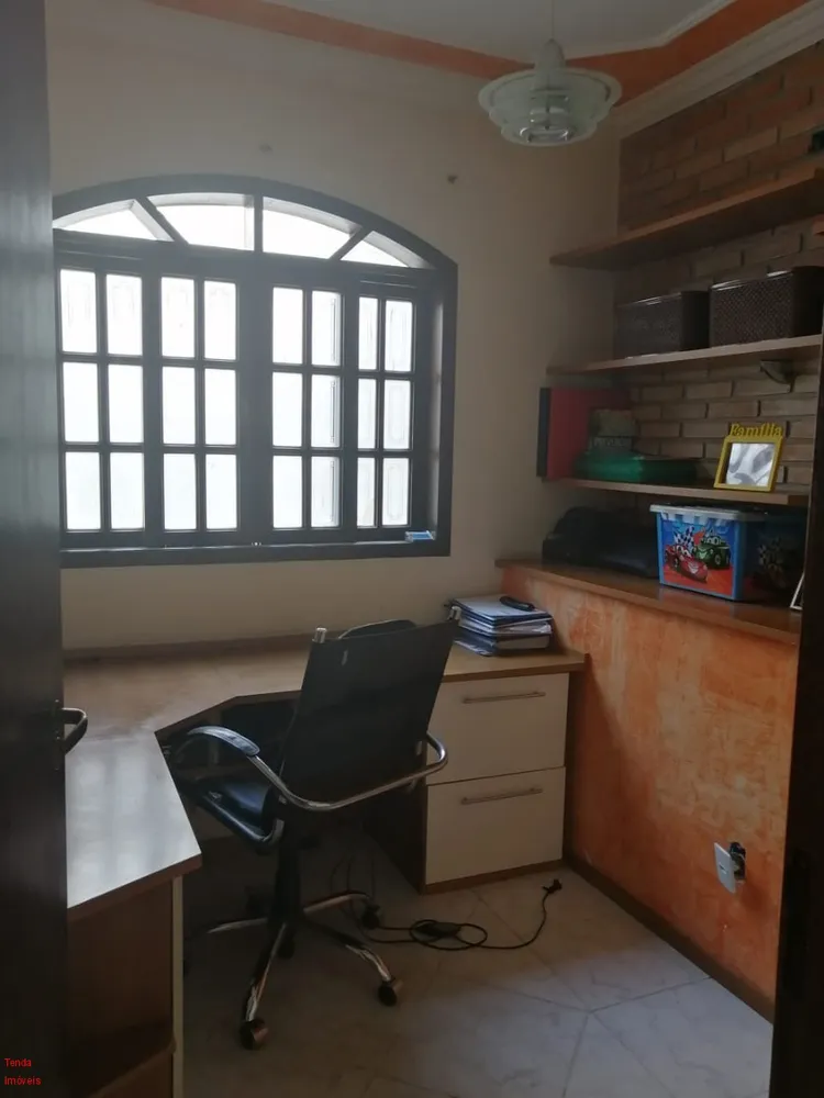 Casa, 3 quartos, 225 m² - Foto 12
