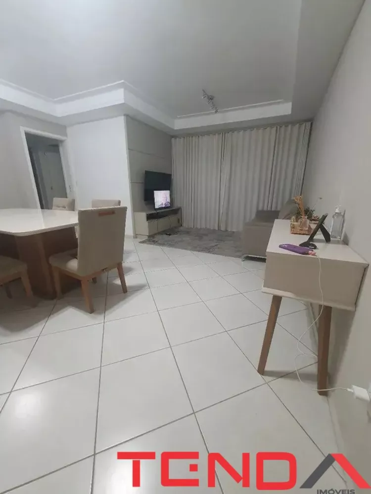 Apartamento para alugar com 3 quartos, 116m² - Foto 4