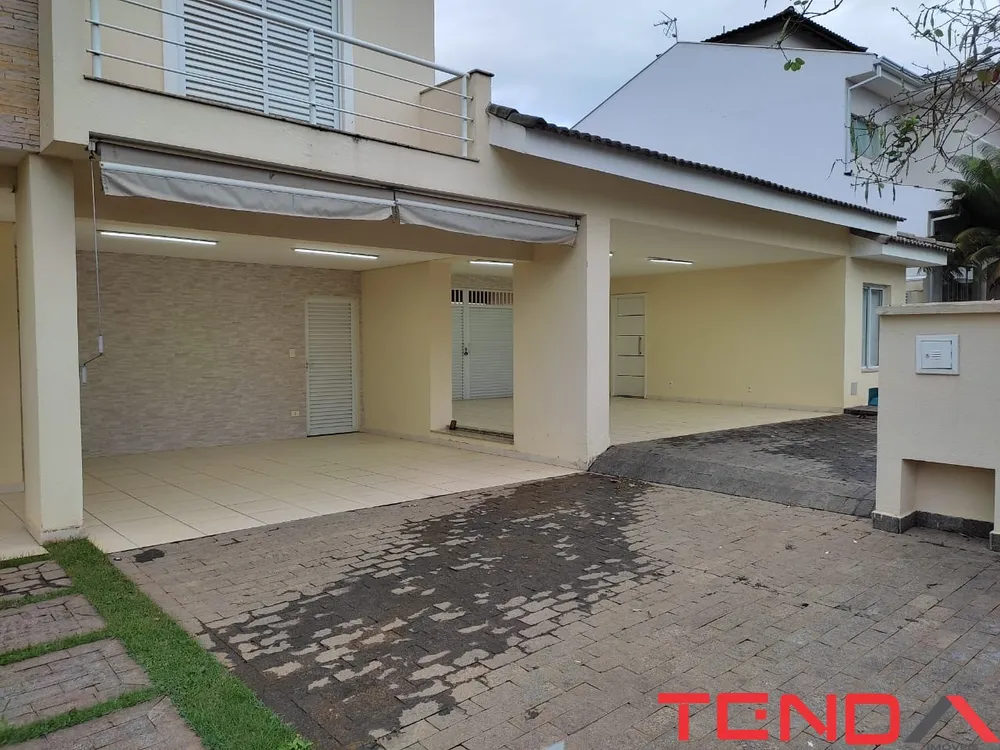 Casa, 3 quartos, 347 m² - Foto 1