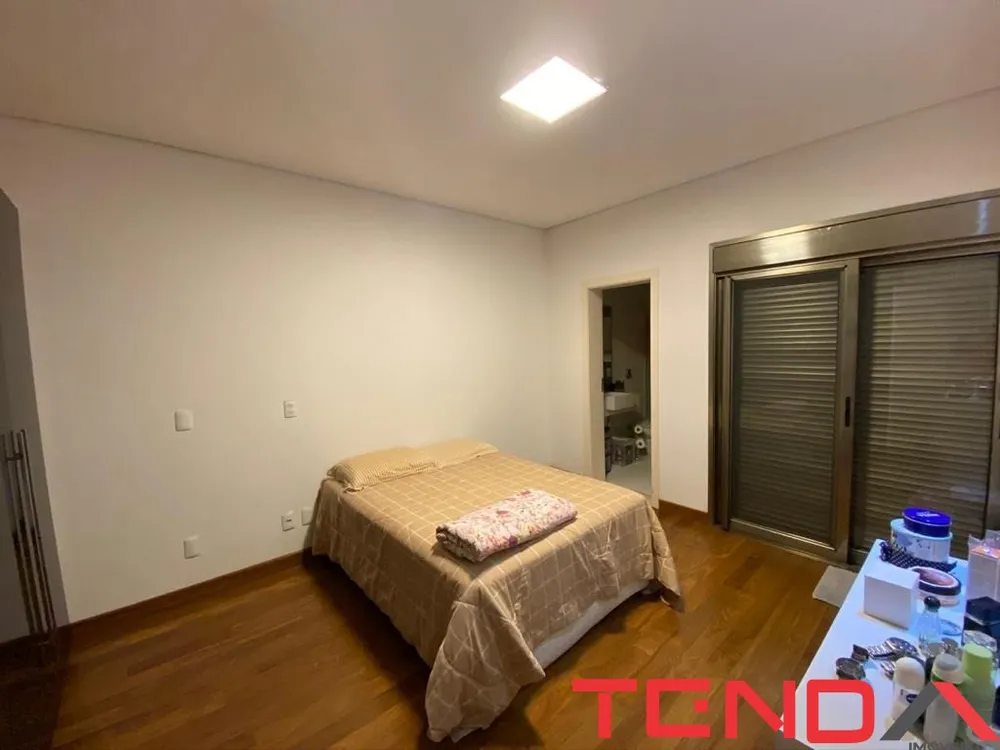 Casa, 3 quartos, 374 m² - Foto 4