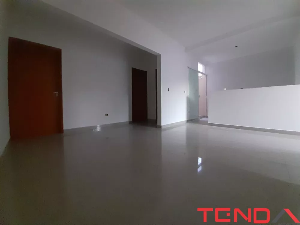 Casa à venda com 3 quartos, 65m² - Foto 2