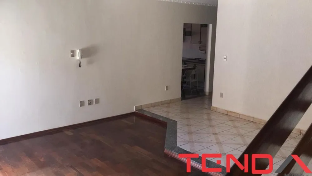 Casa, 5 quartos, 335 m² - Foto 4