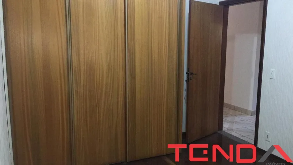 Casa, 5 quartos, 335 m² - Foto 16