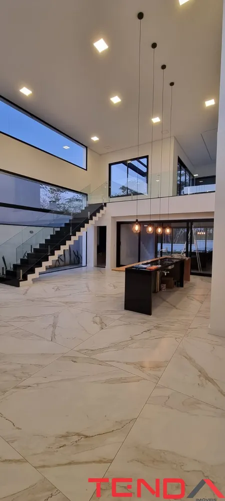 Casa, 3 quartos, 326 m² - Foto 3