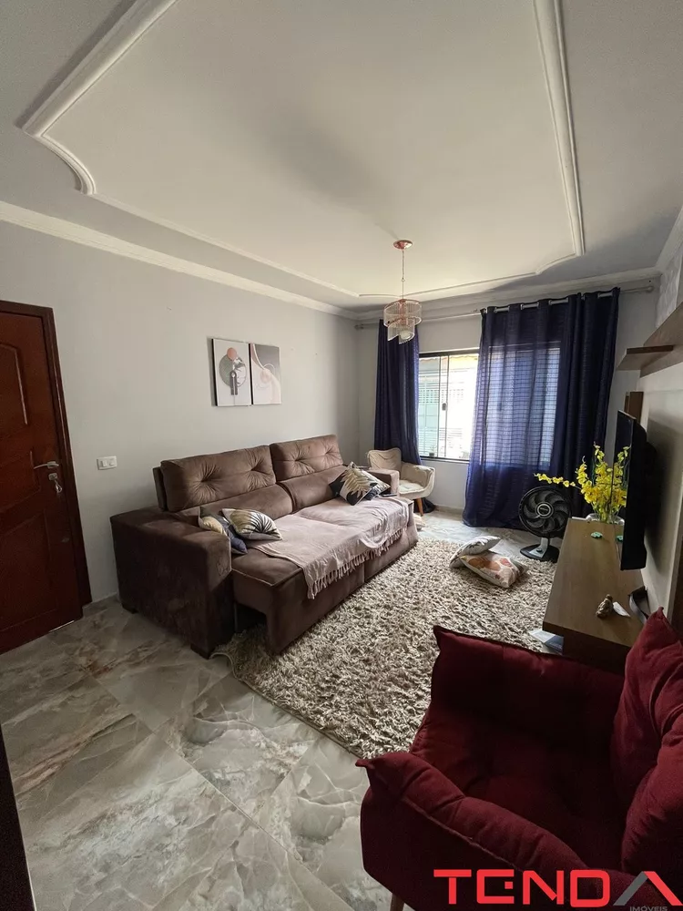 Casa à venda com 2 quartos, 111m² - Foto 4