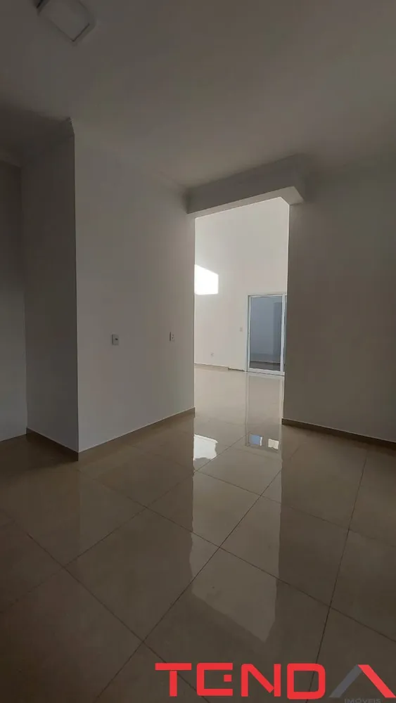 Casa, 3 quartos, 189 m² - Foto 2