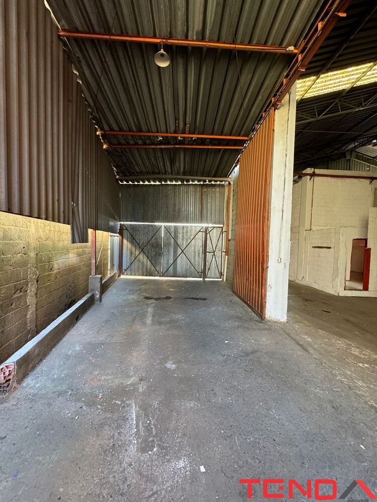 Depósito-Galpão-Armazém para alugar, 740m² - Foto 30