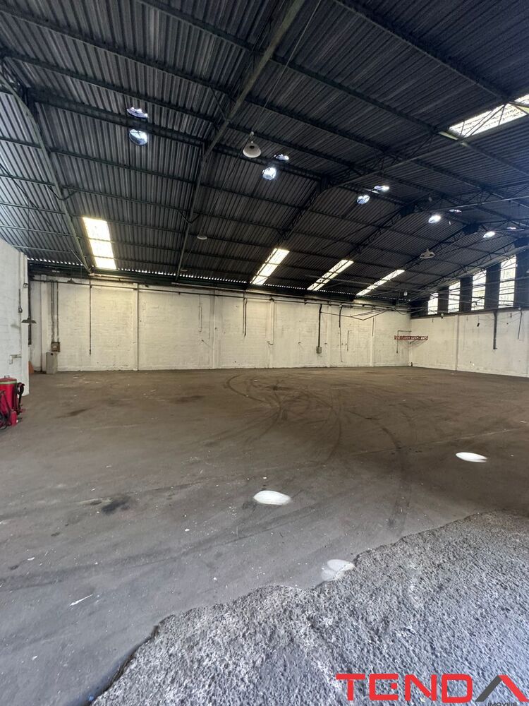 Depósito-Galpão-Armazém para alugar, 740m² - Foto 12