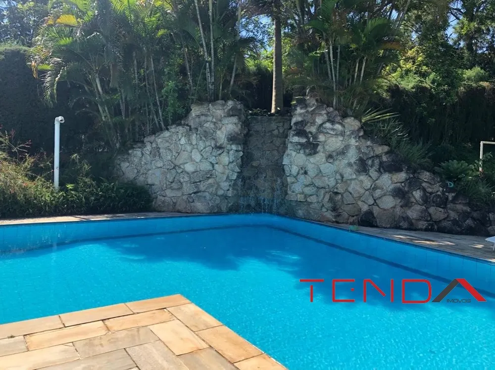 Casa, 3 quartos, 331 m² - Foto 1