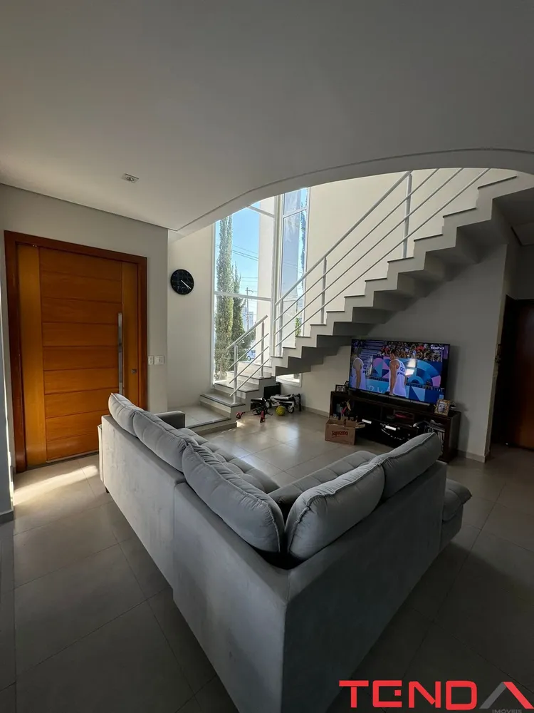 Casa, 3 quartos, 199 m² - Foto 3