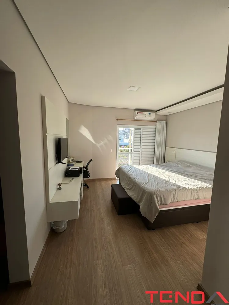 Casa, 3 quartos, 199 m² - Foto 6