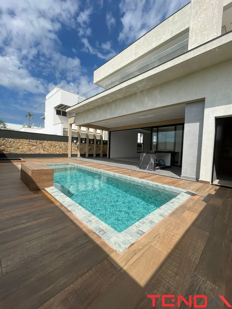 Casa, 3 quartos, 339 m² - Foto 14