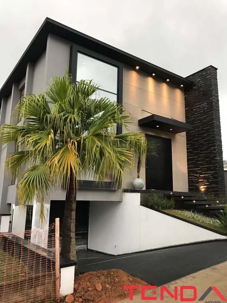 Casa, 4 quartos, 540 m² - Foto 1