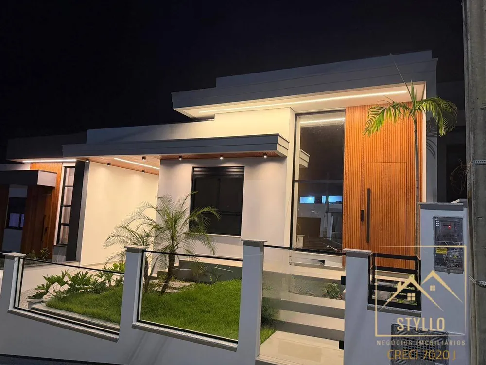 Casa, 3 quartos, 167 m² - Foto 1