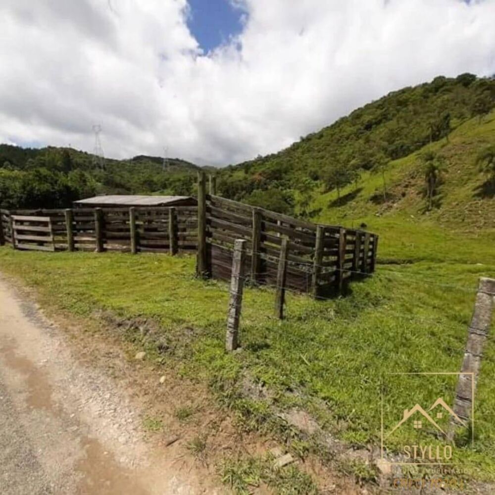 Sítio à venda com 3 quartos, 6300000m² - Foto 6