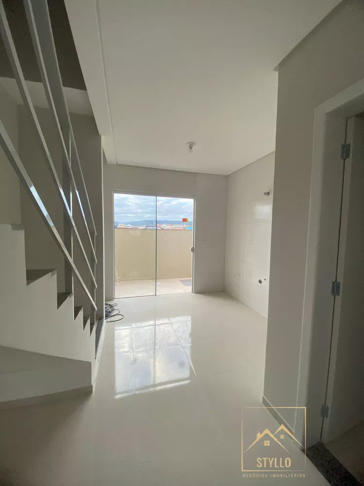 Sobrado à venda com 3 quartos, 98m² - Foto 3