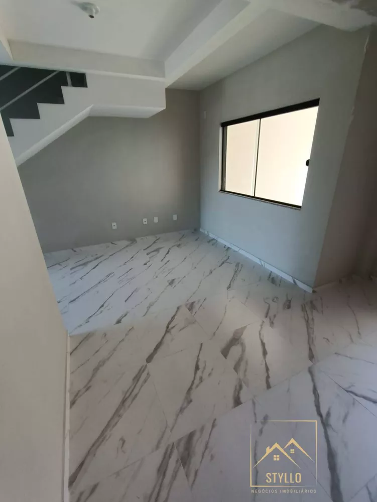 Sobrado à venda com 3 quartos, 104m² - Foto 4