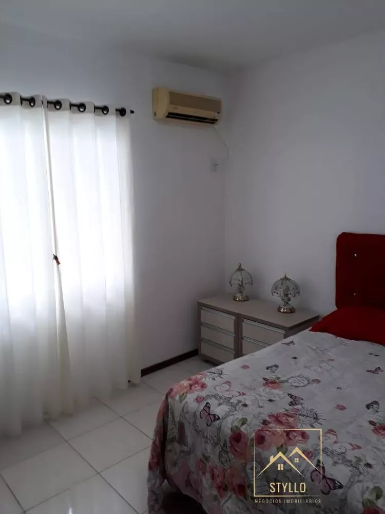 Casa à venda com 2 quartos, 90m² - Foto 4