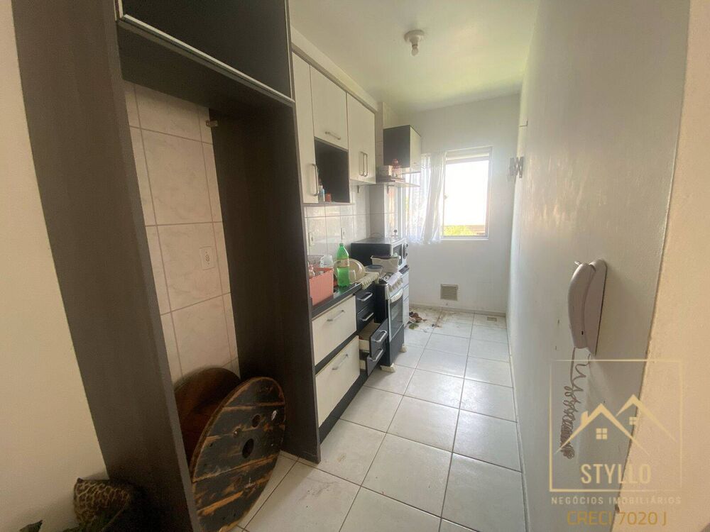 Apartamento à venda com 2 quartos, 44m² - Foto 2