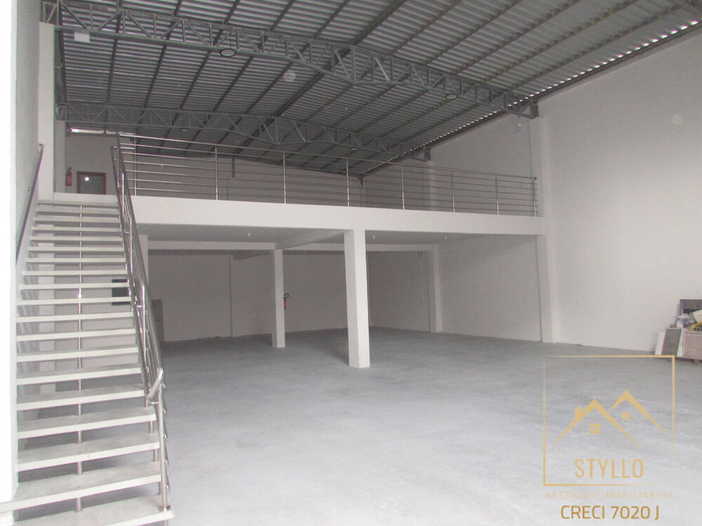 Depósito-Galpão-Armazém para alugar, 367m² - Foto 1