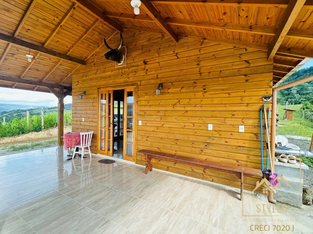 Sítio, 4 quartos, 121 m² - Foto 3