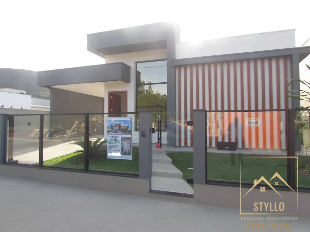 Casa, 3 quartos, 108 m² - Foto 1