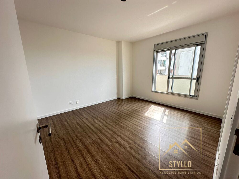 Apartamento, 3 quartos, 111 m² - Foto 2