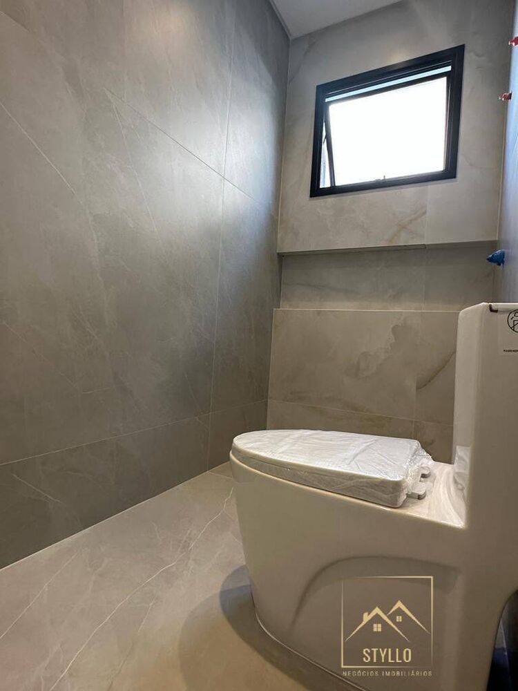 Casa à venda com 3 quartos, 173m² - Foto 2