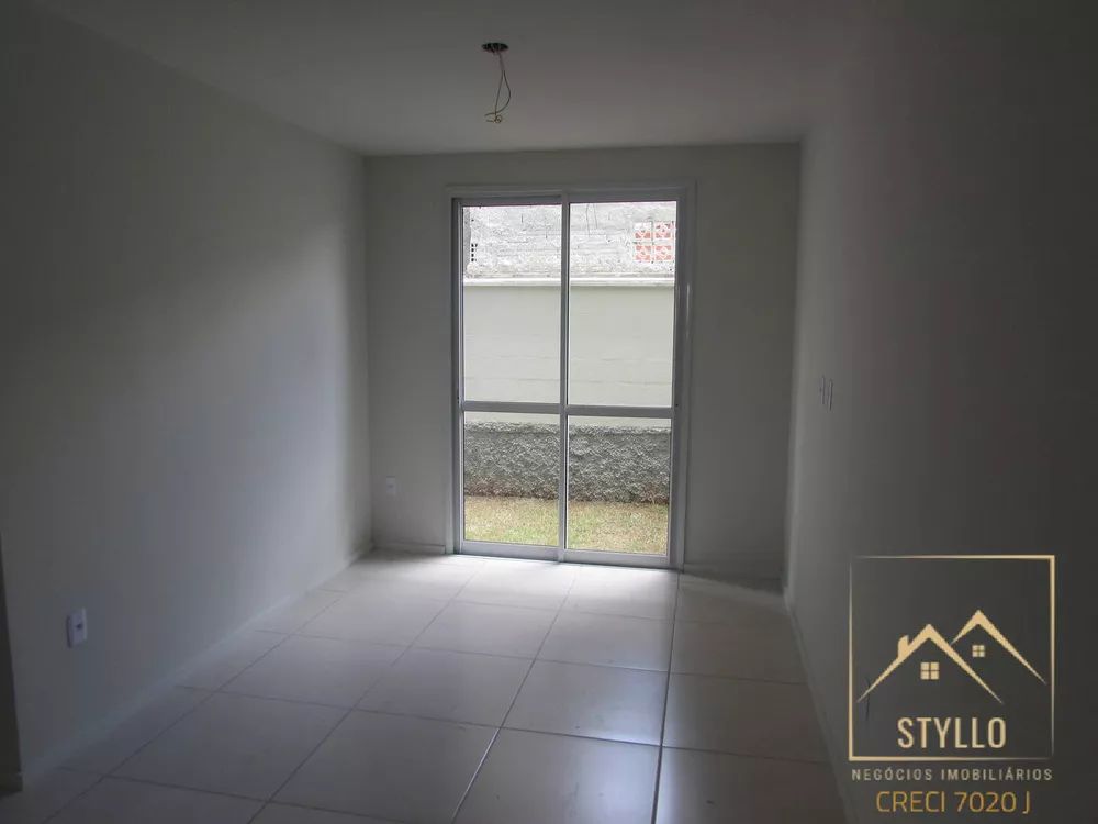 Apartamento à venda com 2 quartos, 70m² - Foto 4