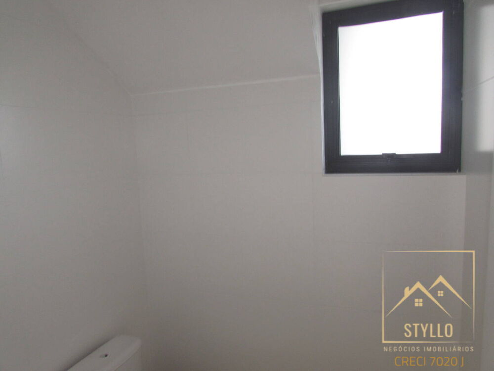 Sobrado à venda com 2 quartos, 94m² - Foto 2