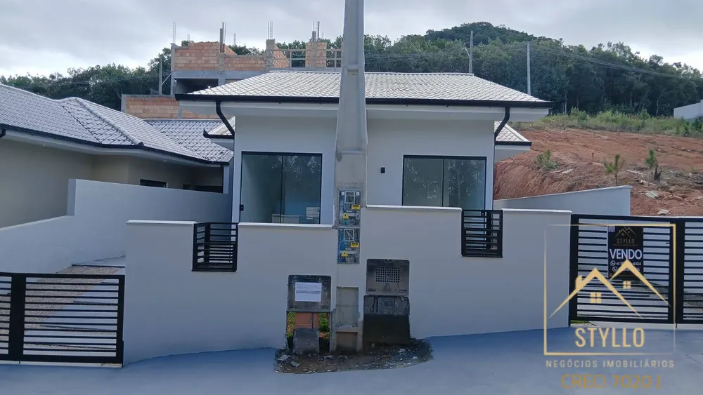 Casa, 2 quartos, 48 m² - Foto 1