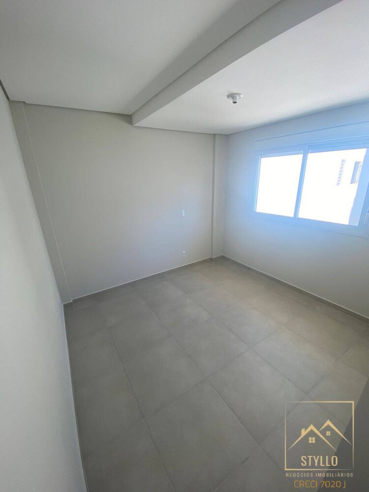 Apartamento à venda com 3 quartos, 114m² - Foto 9