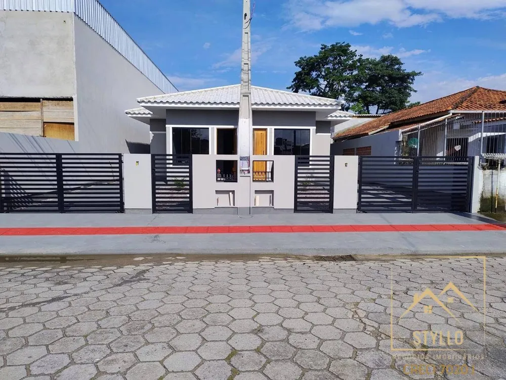 Casa, 2 quartos, 60 m² - Foto 1