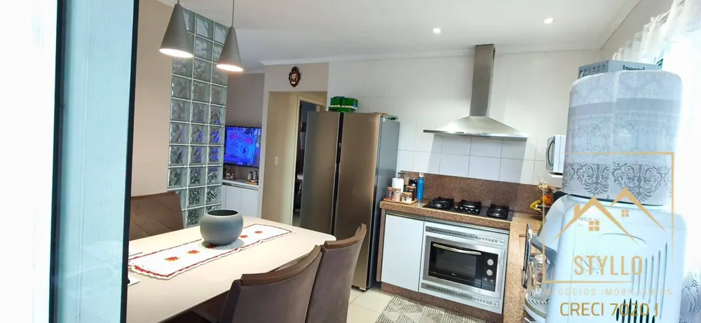 Casa, 4 quartos, 230 m² - Foto 9