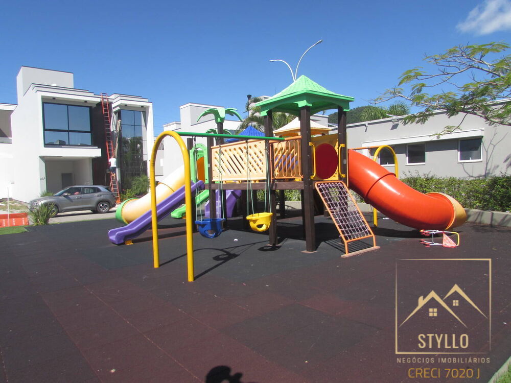 Casa à venda com 3 quartos, 184m² - Foto 12