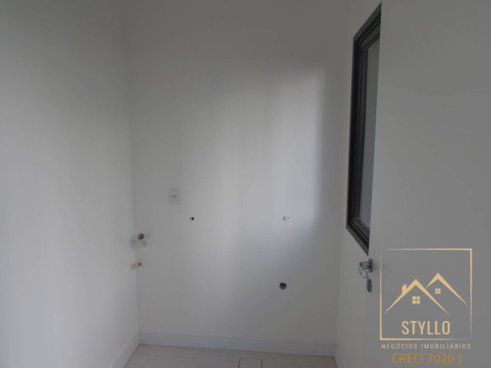 Casa à venda com 3 quartos, 184m² - Foto 9