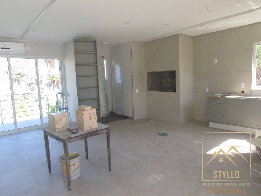 Casa à venda com 3 quartos, 184m² - Foto 15